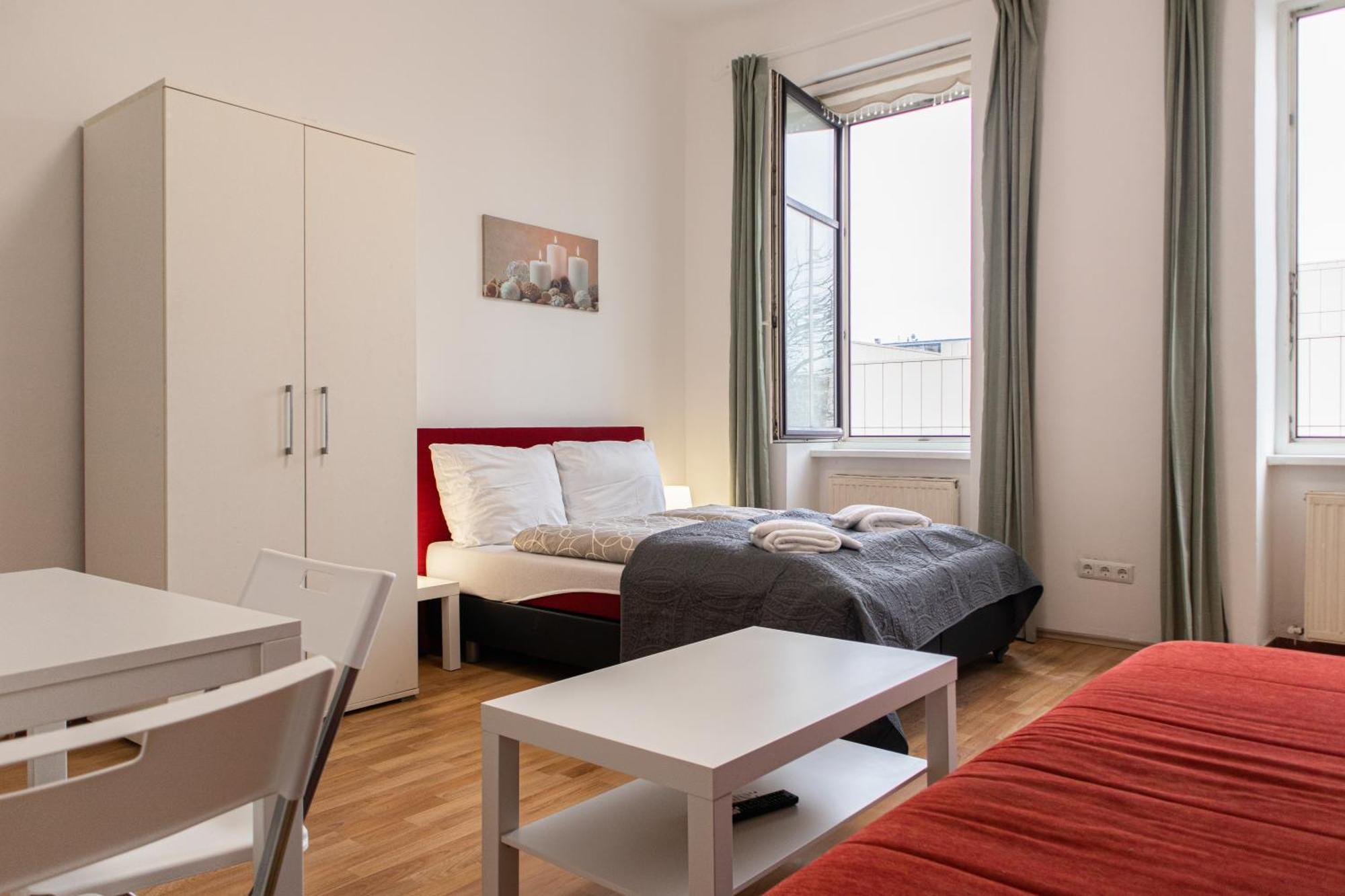 Homelike 2br Apt. @millenium Tower/danube River Appartamento